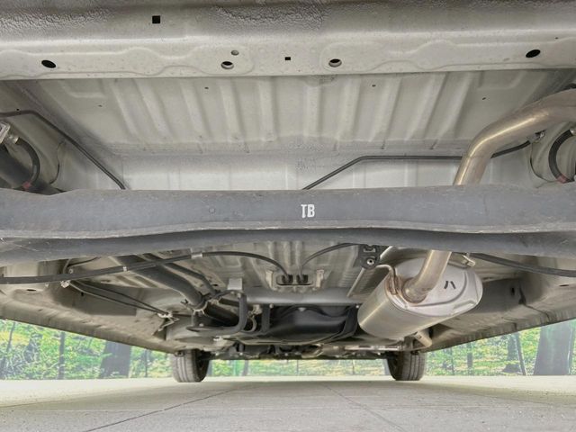 HONDA N BOX 2019 Image 31