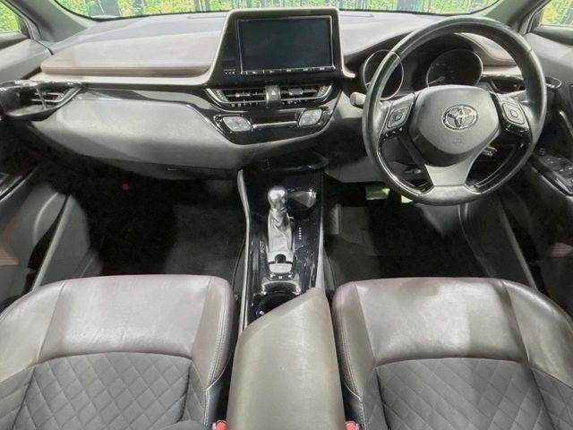TOYOTA C-HR 2017 Image 31