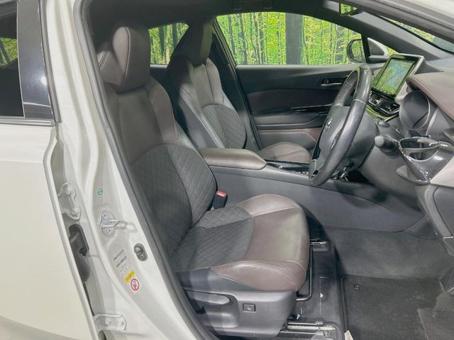 TOYOTA C-HR 2017 Image 31