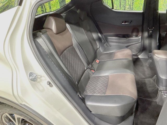 TOYOTA C-HR 2017 Image 31