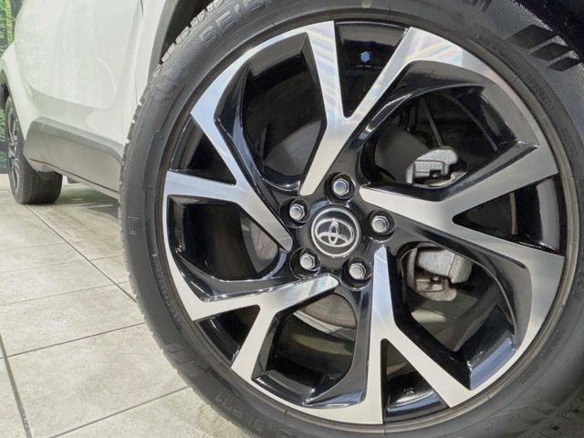 TOYOTA C-HR 2017 Image 31