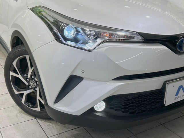 TOYOTA C-HR 2017 Image 31