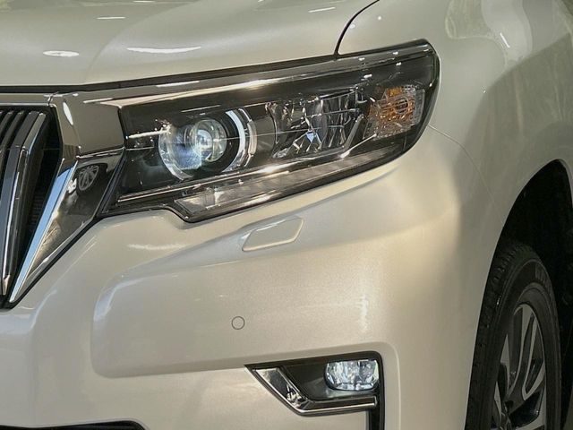 TOYOTA LANDCRUISER PRADO 2023 Image 31
