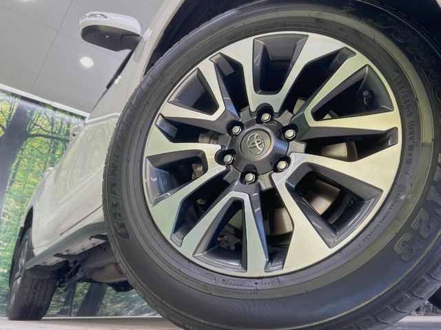 TOYOTA LANDCRUISER PRADO 2023 Image 31