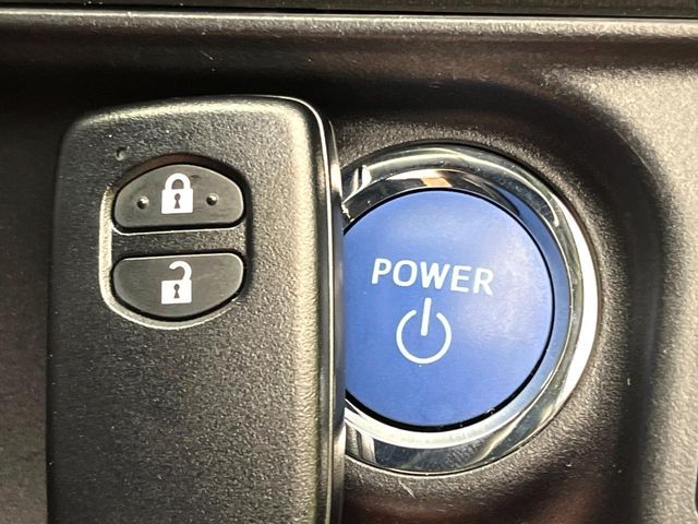 TOYOTA AQUA 2018 Image 31