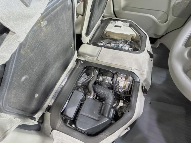 SUZUKI EVERY WAGON 2024 Image 31