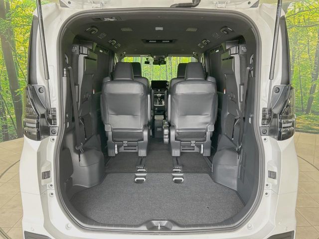 TOYOTA VOXY 2023 Image 31