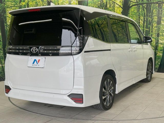 TOYOTA VOXY 2023 Image 31