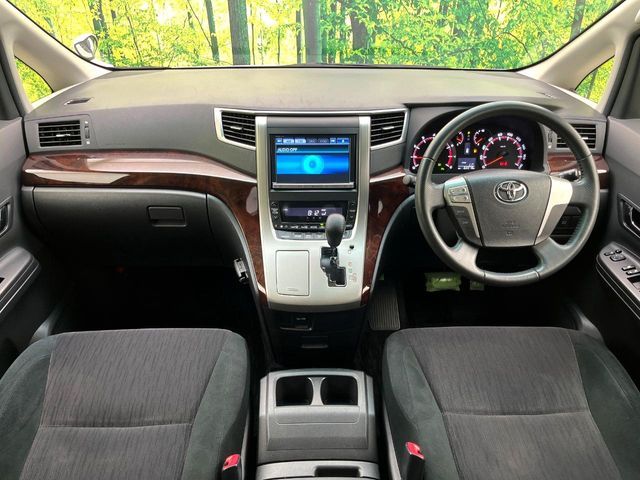 TOYOTA ALPHARD 2014 Image 31