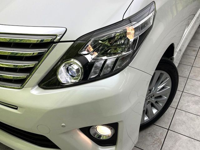 TOYOTA ALPHARD 2014 Image 31