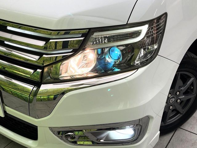 HONDA STEPWAGON SPADA 2013 Image 31