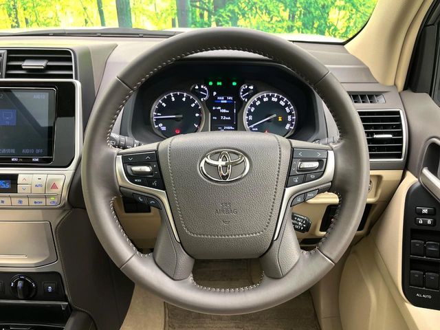 TOYOTA LANDCRUISER PRADO 2022 Image 31