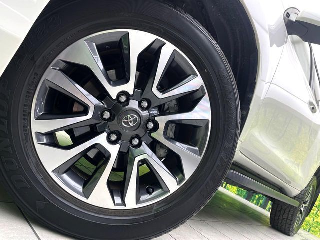 TOYOTA LANDCRUISER PRADO 2022 Image 31