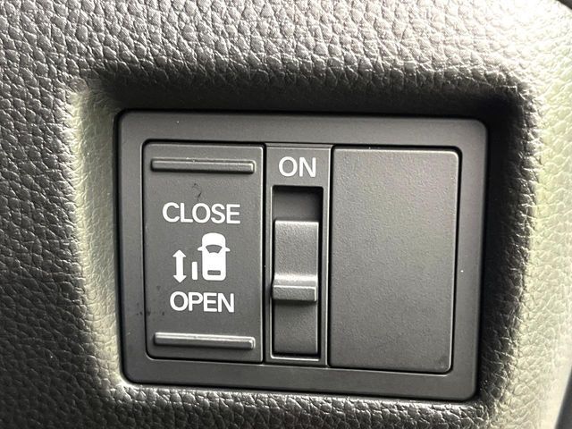 HONDA N BOX CUSTOM 2022 Image 31