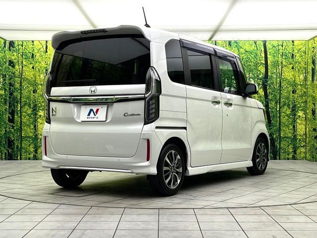 HONDA N BOX CUSTOM 2022 Image 31