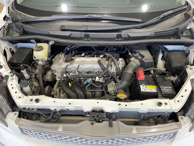 TOYOTA VOXY 2013 Image 31