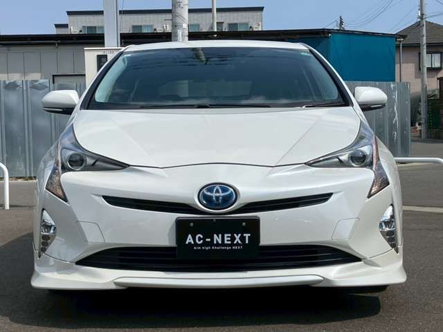 TOYOTA PRIUS 2017 Image 31