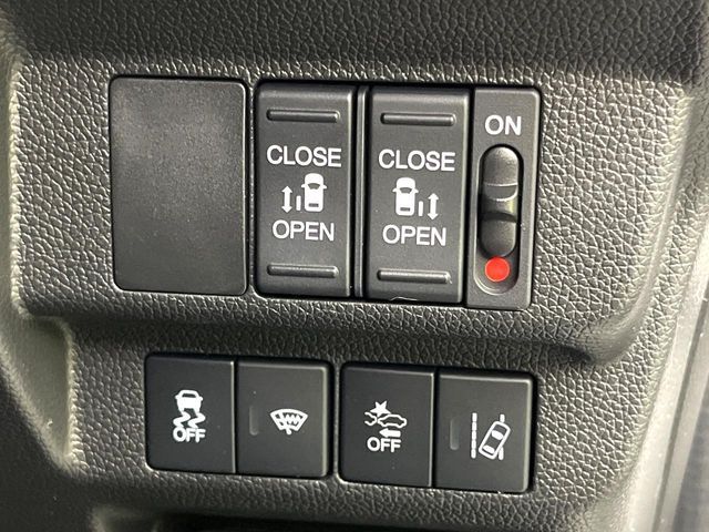 HONDA FREED HYBRID 2023 Image 31