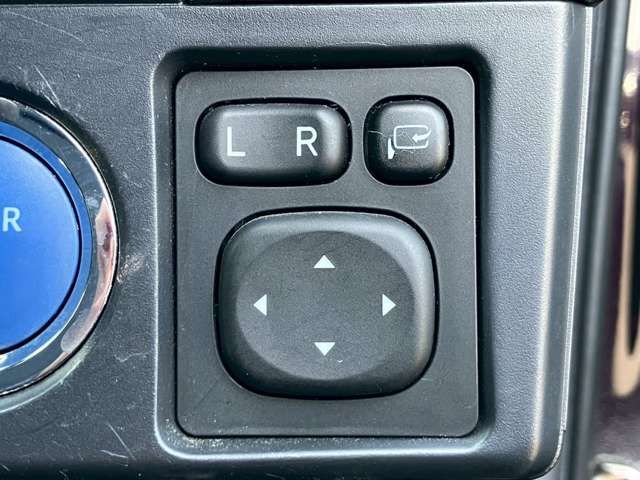 TOYOTA COROLLA FIELDER HYBR 2016 Image 31