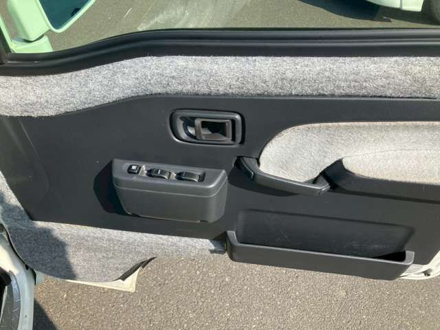 DAIHATSU HIJET TRUCK 4WD 2015 Image 31