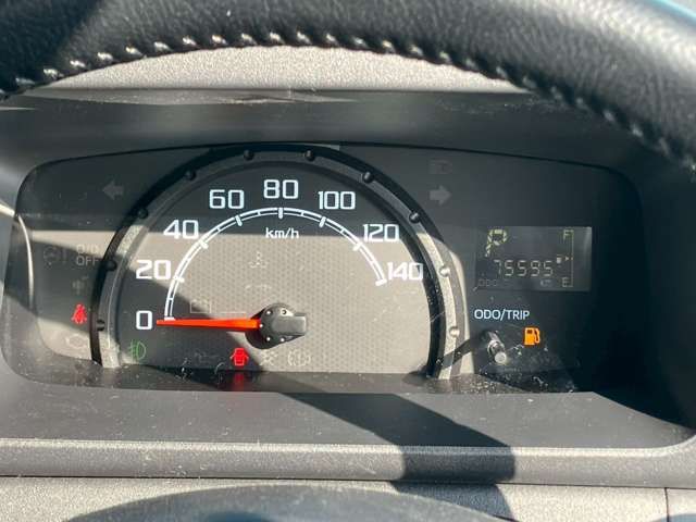 DAIHATSU HIJET TRUCK 4WD 2015 Image 31