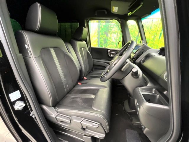 HONDA N BOX CUSTOM 2023 Image 31