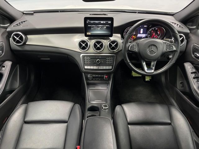 MERCEDES BENZ GLA CL 2018 Image 31