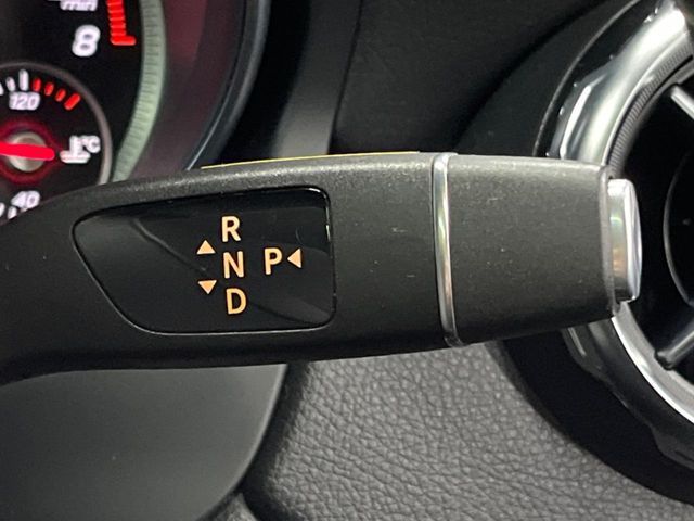 MERCEDES BENZ GLA CL 2018 Image 31