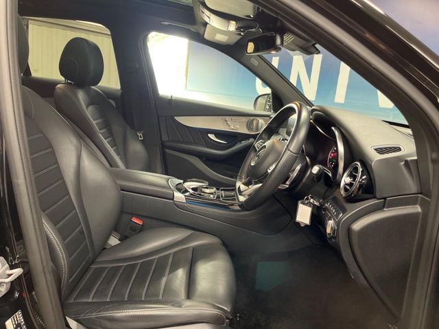 MERCEDES BENZ GLC CL 2019 Image 31