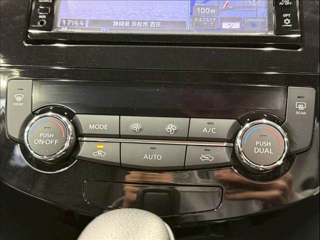 NISSAN X-TRAIL 2WD 2015 Image 31