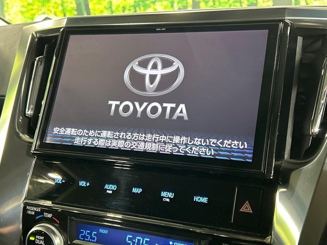 TOYOTA ALPHARD HYBRID 4WD 2018 Image 31