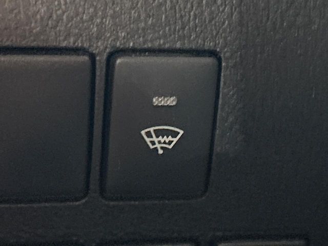 TOYOTA ALPHARD HYBRID 4WD 2018 Image 31