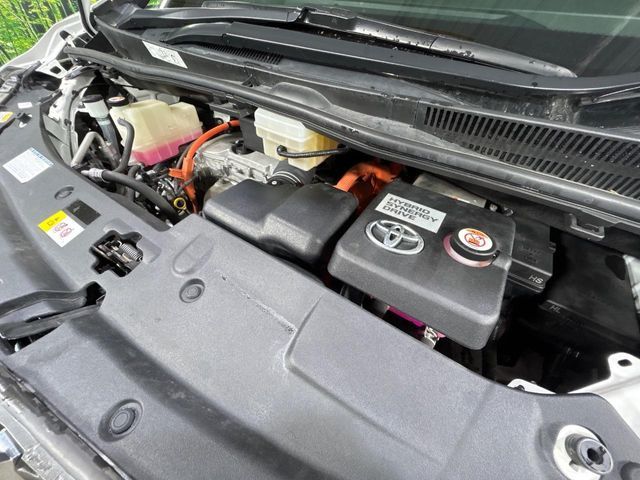 TOYOTA ALPHARD HYBRID 4WD 2018 Image 31