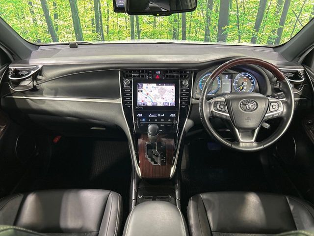 TOYOTA HARRIER HYBRID 2014 Image 31