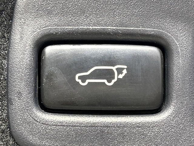 TOYOTA HARRIER HYBRID 2014 Image 31