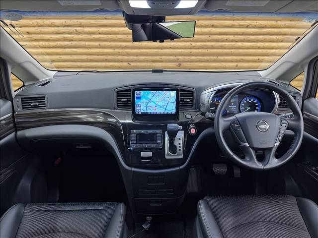 NISSAN ELGRAND 2019 Image 31