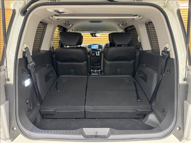 NISSAN ELGRAND 2019 Image 31