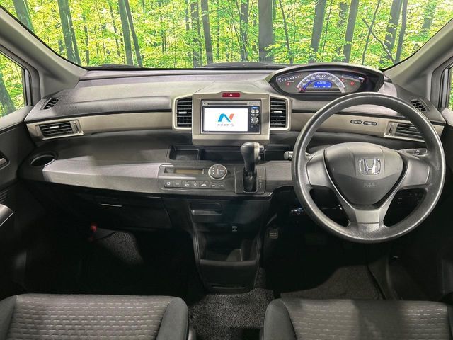 HONDA FREED SPIKE 4WD 2010 Image 31