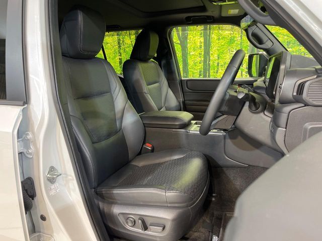 TOYOTA LANDCRUISER 250 2024 Image 31