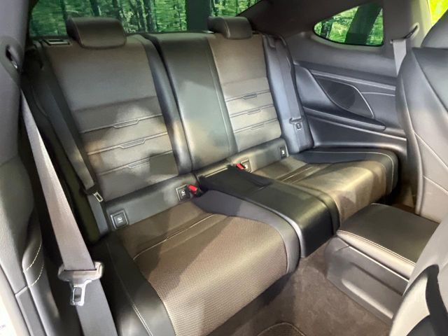 TOYOTA LEXUS RC300 2018 Image 31