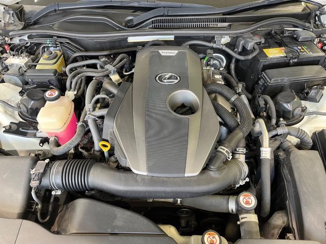 TOYOTA LEXUS RC300 2018 Image 31