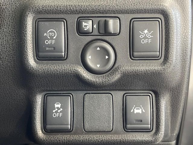 NISSAN NOTE 2017 Image 31