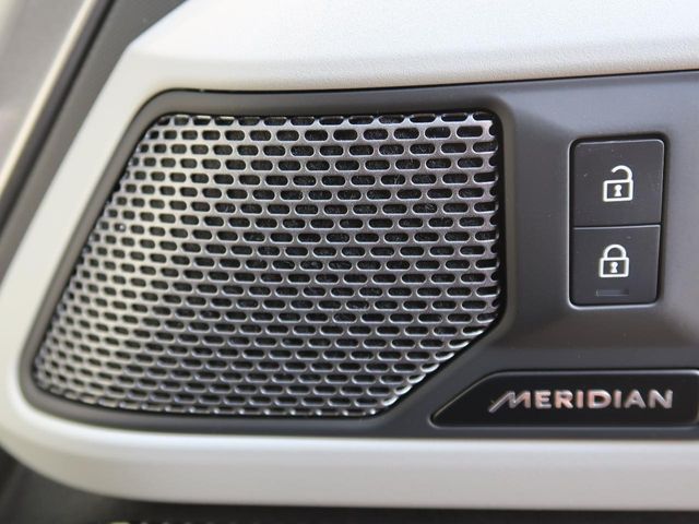 ROVER DEFENDER 2023 Image 31