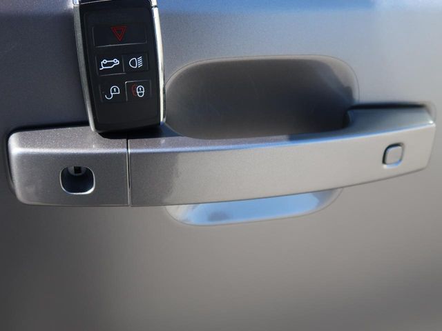 ROVER DEFENDER 2023 Image 31