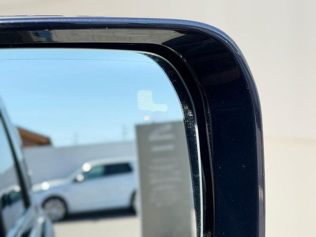 ROVER DEFENDER 2022 Image 31