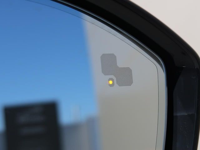 ROVER DISCOVERY SPOR 2023 Image 31