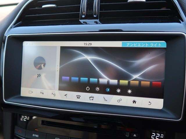 JAGUAR F-PACE 2016 Image 31