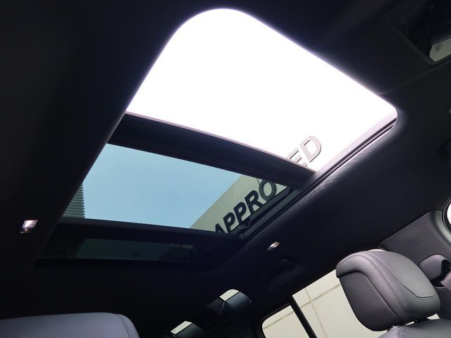 ROVER DEFENDER 2022 Image 31