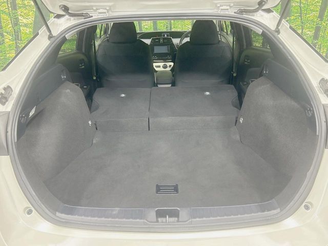 TOYOTA PRIUS 2017 Image 31