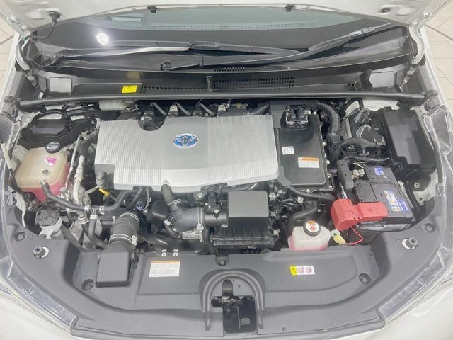 TOYOTA PRIUS 2017 Image 31